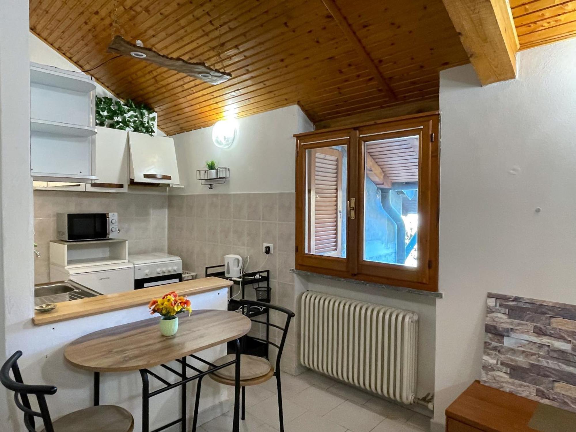 La Corte Dei Torri Loft On The Lake Oliveto Lario Exterior foto