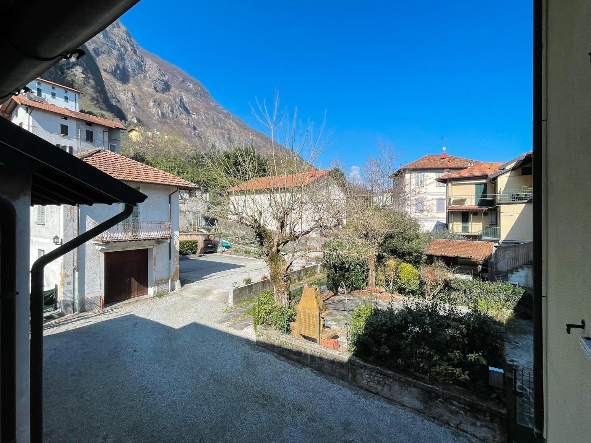 La Corte Dei Torri Loft On The Lake Oliveto Lario Exterior foto