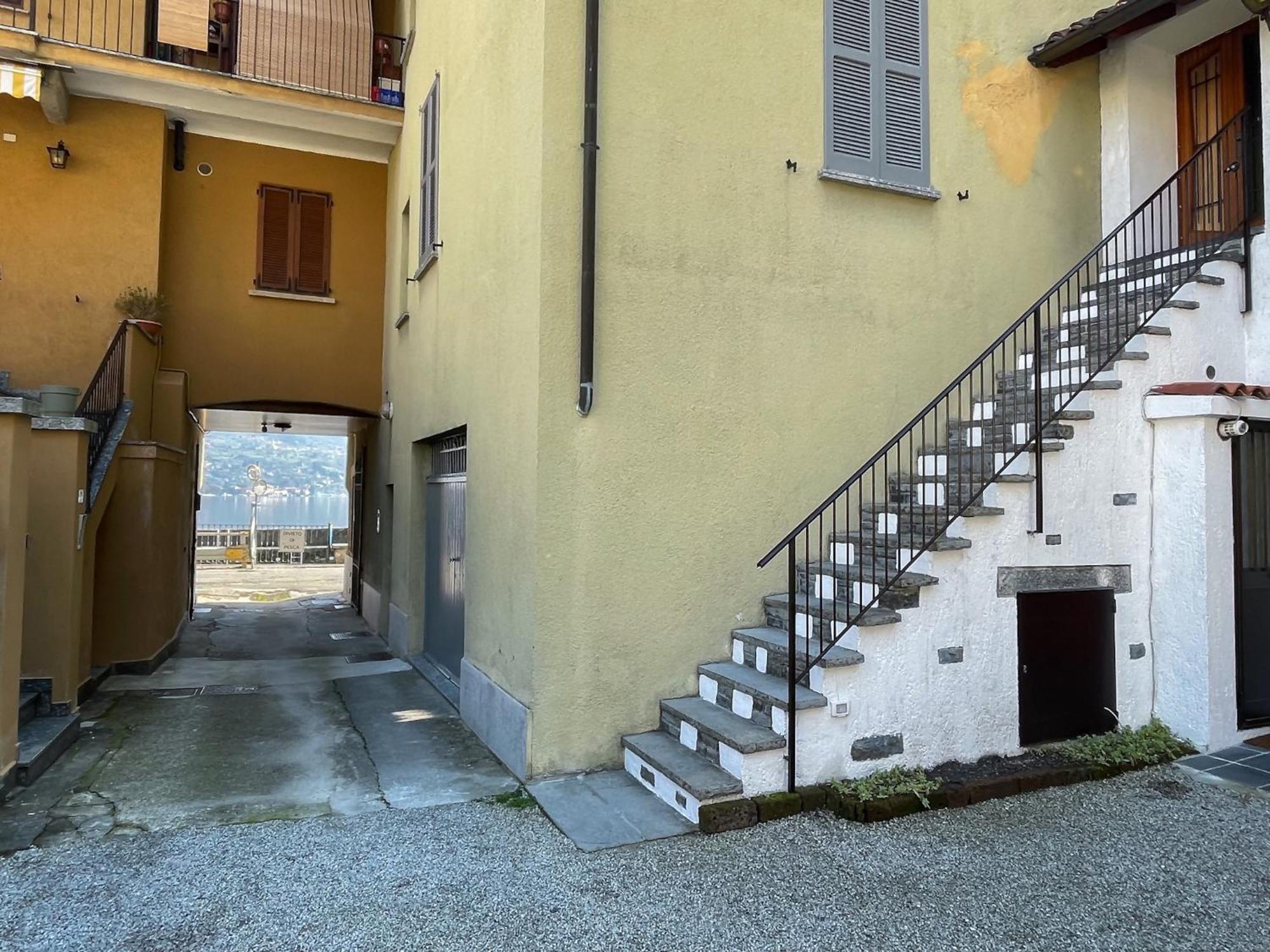 La Corte Dei Torri Loft On The Lake Oliveto Lario Exterior foto