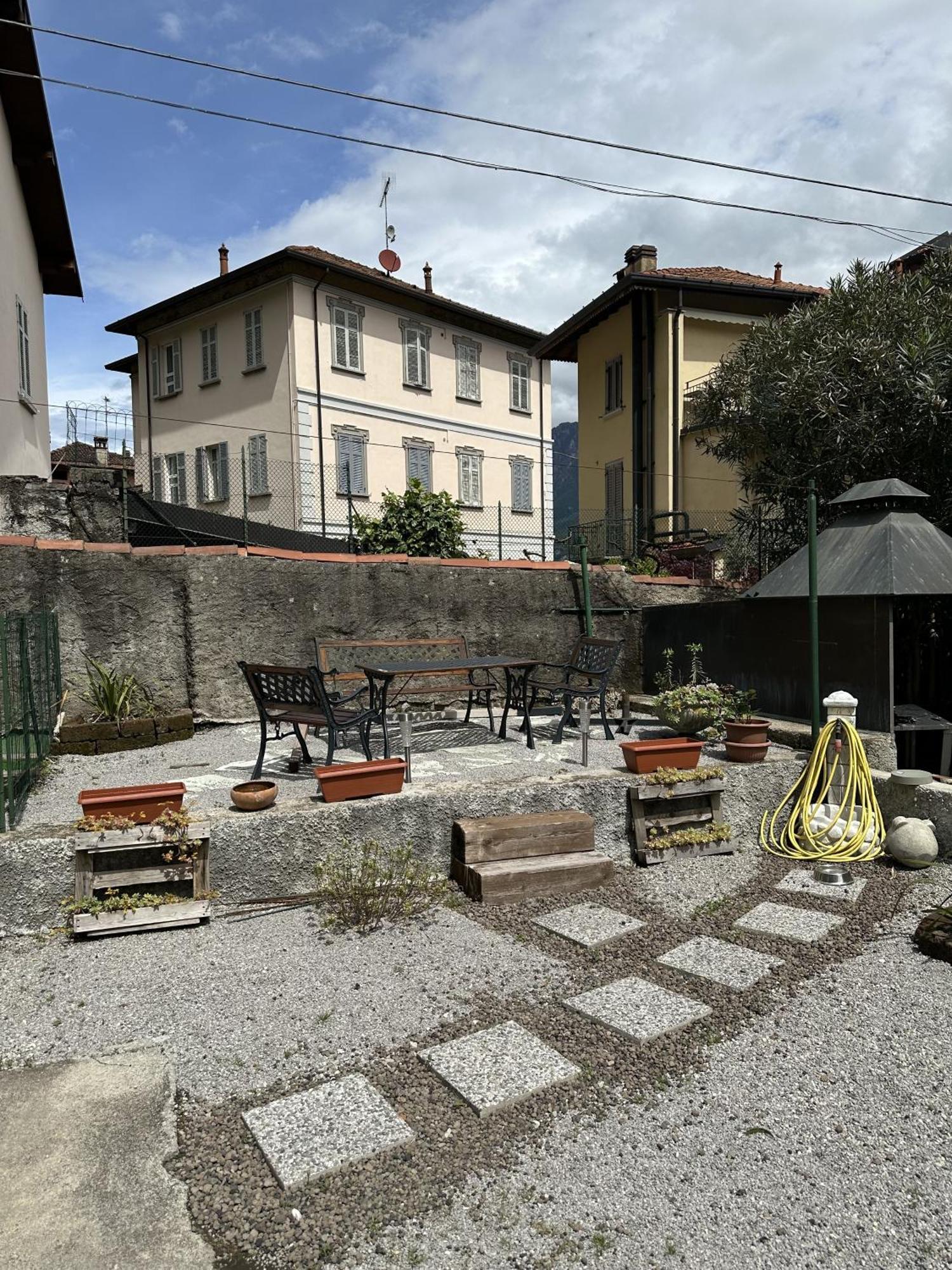 La Corte Dei Torri Loft On The Lake Oliveto Lario Exterior foto